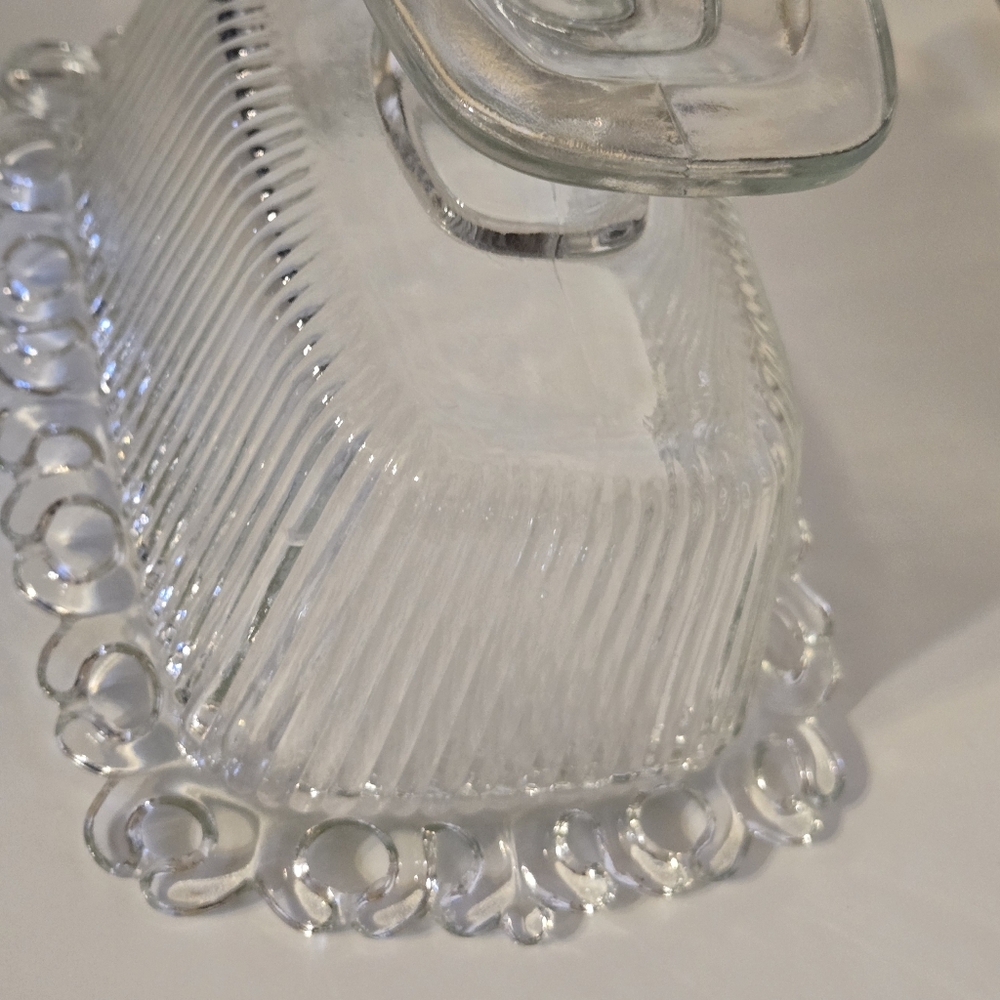 Indiana Glass Clear Lace-Edge Covered Candy Dish - Picture 15 of 16